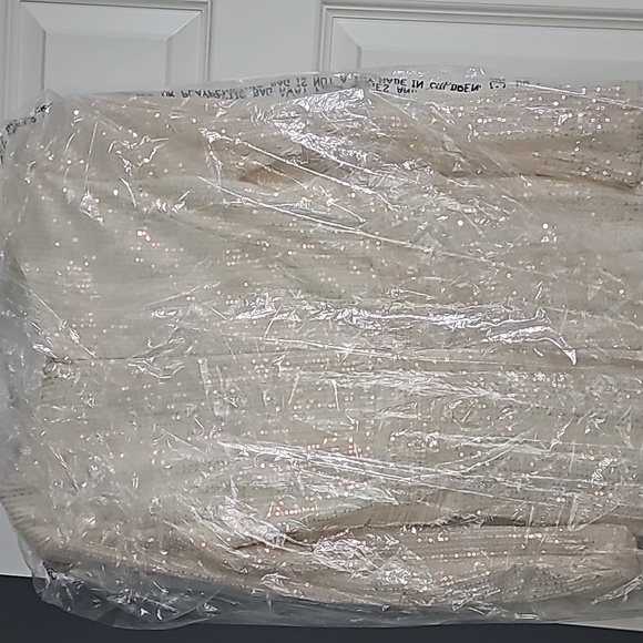 Sequin dress Elizabeth K by gls,beige size 4 - Picture 3 of 3